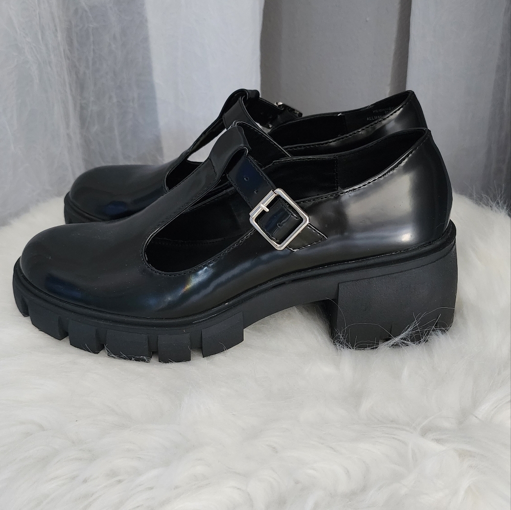 Madden girl black lug style Mary Jane shoes